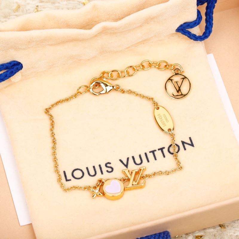 Louis Vuitton Necklaces